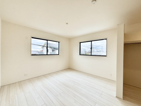 ���̑����ρ@2�ʍ̌����m�ۂ������邢��ԁB�Ƒ��݂�Ȃ����K�ȕ�炵����������݌v�ł��B