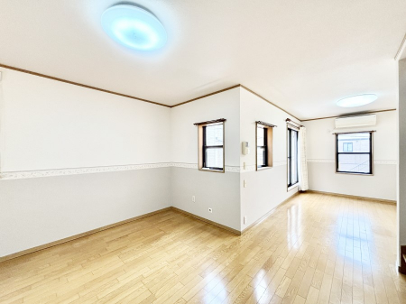 ̑ρ@ƑRƏW܂ẽXy[XɂȂ肻