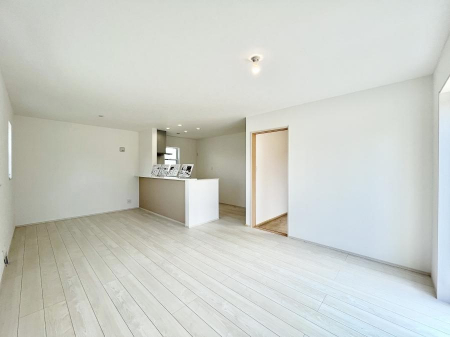 ���̑����ρ@�Ƒ������R�ƏW�܂�e���̃X�y�[�X�ɂȂ肻��  