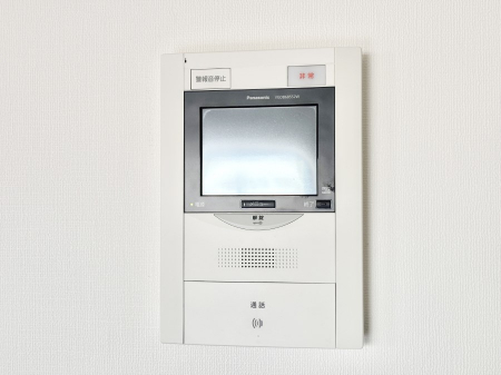 ���̑����ρ@TV���j�^�[�t�C���^�[�t�H�����t���Ă��ăZ�L�����e�B�[��    