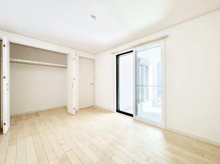 �q�������@�q�������ɂ��������߂Ȏ��[�X�y�[�X�����Ղ�̋���