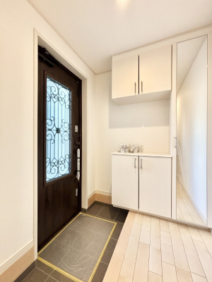 ց@~[tV[Y{bNX͂oO̐gȂ݃`FbNɕ֗