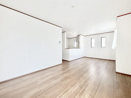 rO@Ƒ̓₩Șbŕ܂閾邢rOB   