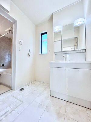 ̑@LXƂƂ̂郉h[Xy[XB  