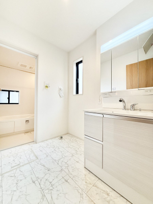 ���̑��@�g�x�x���X���[�Y�ɂ����Ȃ���E�ߏ�      