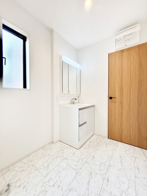 ���̑��@���邢���ʏ��͖����̐g�x�x���y�����ł����Ⴂ�����ł��B    