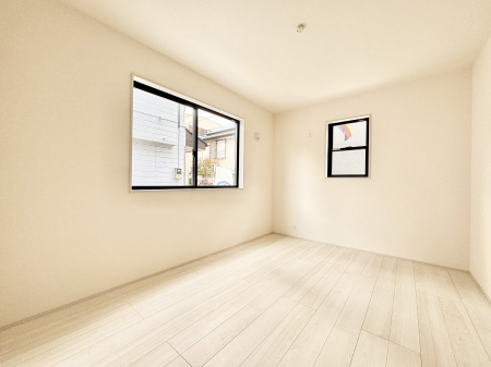 ���̑����ρ@2�ʍ̌����m�ۂ������邢��ԁB�Ƒ��݂�Ȃ����K�ȕ�炵����������݌v�ł��B 