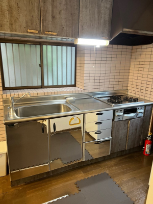 Lb`@Ǖt^Cv̍LXLb`łɏWłł