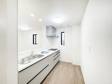 Lb`@u₩ȕʂ蔲Lb`B̂Ŗ邭Cɂ𗧂܂B  