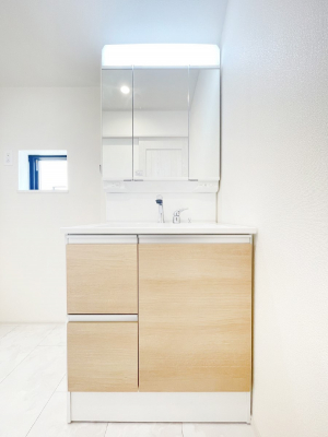 ʑEʏ@X^COɕ֗ȎOʋA~[LrlbgōׂXbL