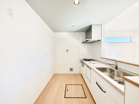 �L�b�`���@��Ƃ肠��L�b�`���ł͂��Ƒ��Ɗy�������������ł��܂��B