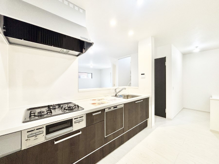 �L�b�`���@�L�X�Ƃ����g������̗ǂ��L�b�`���œ��X�̂��������y�����Ȃ肻��