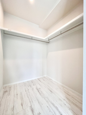 ̑@EH[NCN[[bg̊pŐԃXbL    