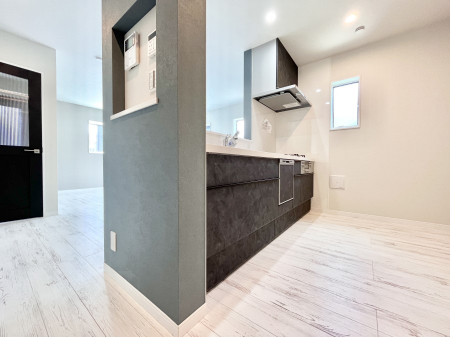 Lb`@u₩ȕʂ蔲Lb`B̂Ŗ邭Cɂ𗧂܂B  