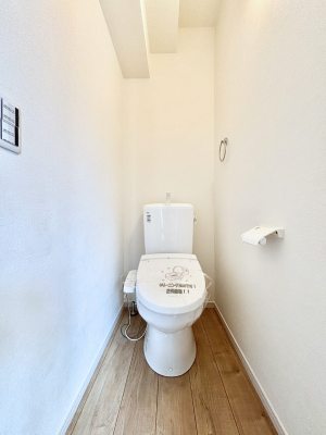 gC@gC1K2KꂼɔzuĂĂƂĂ֗łB 