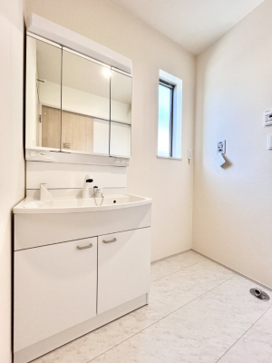 ���̑��@���������Ă���̂Ŏ��C�̑����ꏊ�ł����C���\���s���܂��B�����̐g�x�x���C�����ǂ��I