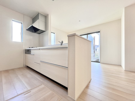 �L�b�`���@�������������I�ɁA�y�����I�V�X�e���L�b�`��  