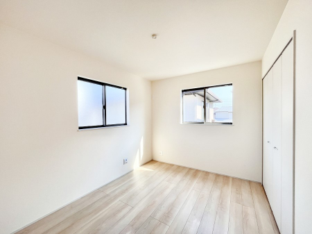 ���̑����ρ@2�ʍ̌����m�ۂ������邢��ԁB�Ƒ��݂�Ȃ����K�ȕ�炵����������݌v�ł��B