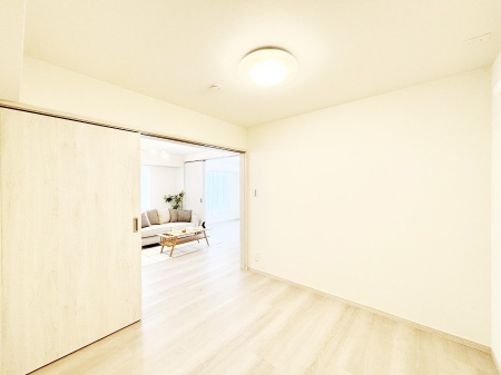 q@rOאڂ̗m͌ƂĂpł܂