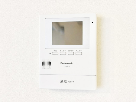 ̑ρ@TVj^[tC^[tHtĂăZLeB[  