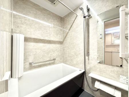 �����@����̔�������Ă���閾�邢�������̂���o�X���[��  