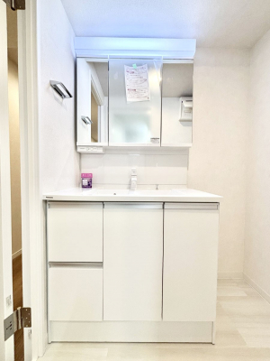 ���ʑ�E���ʏ��@������������ʉ��ώ��Œ��̐g�x�x�����K  