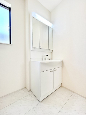 ̑@邢ʏ͖̐gxxyłႢłB    