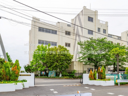 ���ӊ��@���w�Z 1200m �g��s���k�J���w�Z