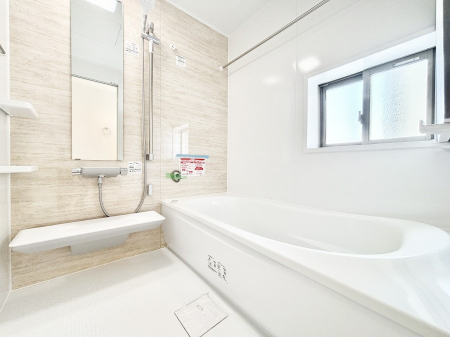 �����@����̔�������Ă���閾�邢�������̂���o�X���[��  