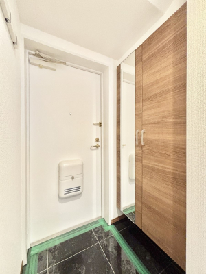 ���ց@�Ƒ��̋A��₨�q�l�������������}���錺��  