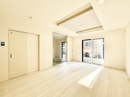 ���̑����ρ@�אڂ̘a�����J������΂���ɍL�X��Ԃ�