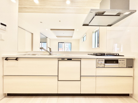 �L�b�`���@�������������I�ɁA�y�����I�V�X�e���L�b�`��