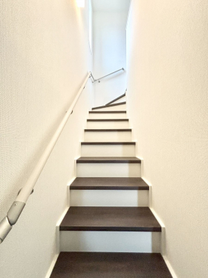 ̑@Ki͎肷tȂ̂ŏȂq܂₲̕Sł  