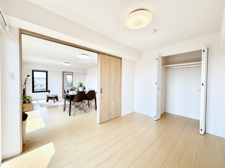 q@rOאڂ̗m͌ƂĂpł܂