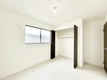 �q�������@���q���܂̂������Ƃ��Ă��I�ߗނ̐������ڂɕ֗��ȃN���[�[�b�g�t���̗m���B