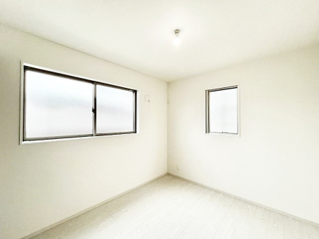 ���̑����ρ@2�ʍ̌����m�ۂ������邢��ԁB�Ƒ��݂�Ȃ����K�ȕ�炵����������݌v�ł��B  