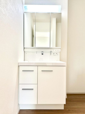 ���ʑ�E���ʏ��@�傫�����₷���O�ʋ��Ő�����������ʑ�́A�g�����Ȃ݃`�F�b�N�┧�̂������ɂ������߂ł��B 