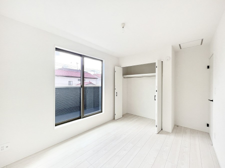 ���̑����ρ@�o���R�j�[���J�������v���X���Ă����m��  