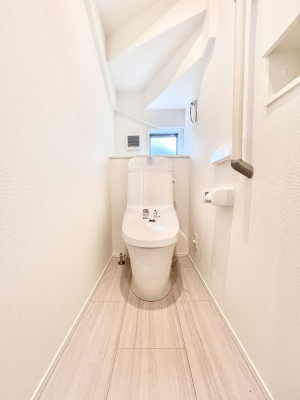 �g�C���@���邭�������̂���g�C���ł��B 