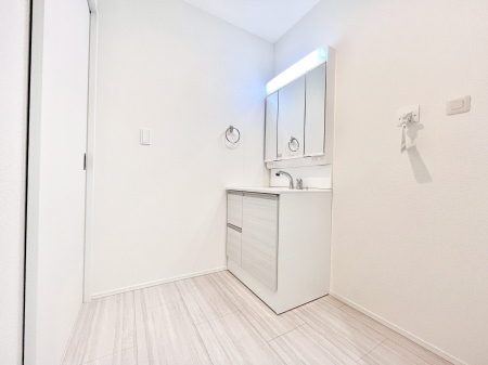 ���̑��@���邢���ʏ��͖����̐g�x�x���y�����ł����Ⴂ�����ł��B    