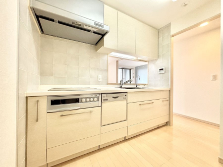 Lb`@ȂłƑƂ̉by߂ΖʃLb`