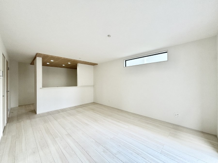 ���r���O�@�Ƒ��c���̎��Ԃ����������Ȃ��났�̃��r���O�_�C�j���O�B