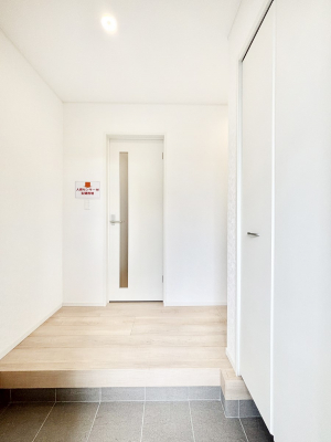 ց@U炩肪ȌւXbĽ֎[t