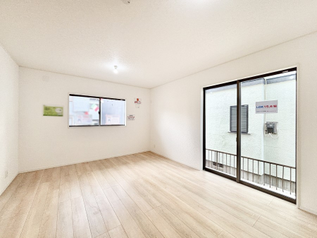 rO@邢zA͋̕Cɖ郊rOE_CjOB 