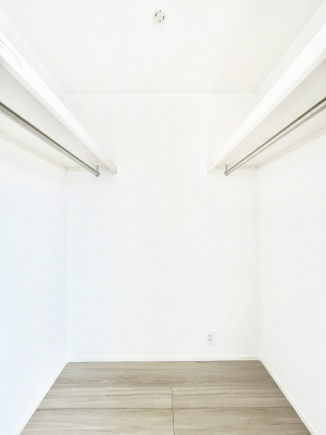 ̑@ߗނnK[Ɋ|܂܎[łWICBߗނ̐ڂ₷ĕ֗łI