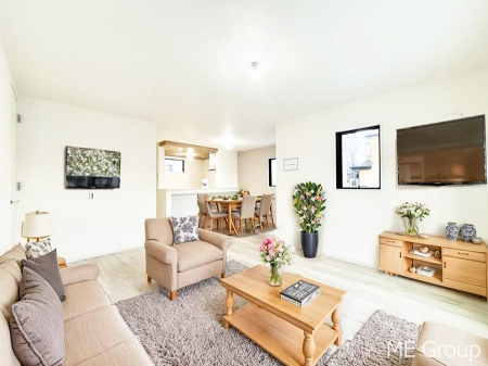 rO@͋Ĉkcj͉Ƒ݂Ȃ̉KԁƋCGł