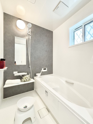 �����@����̔�����₷��؂ȃo�X�^�C���B�������Ƃ����C���y����Ŕ����Ƃ肽���ł��ˁI  