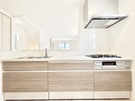 �L�b�`���@�������������I�ɁA�y�����I�V�X�e���L�b�`��  