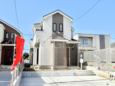 ���n�O�ώʐ^�@�����Ղ�̗z���ƊJ�����ɕ�܂�閾�邢�Z�܂�  