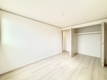 Q@g₷`ŃxbgƋ̒uɂ邱Ƃ܂B 